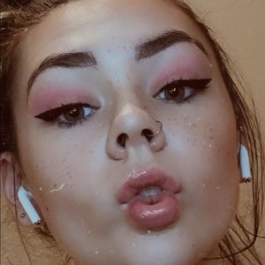 Meet your Posher, Alana